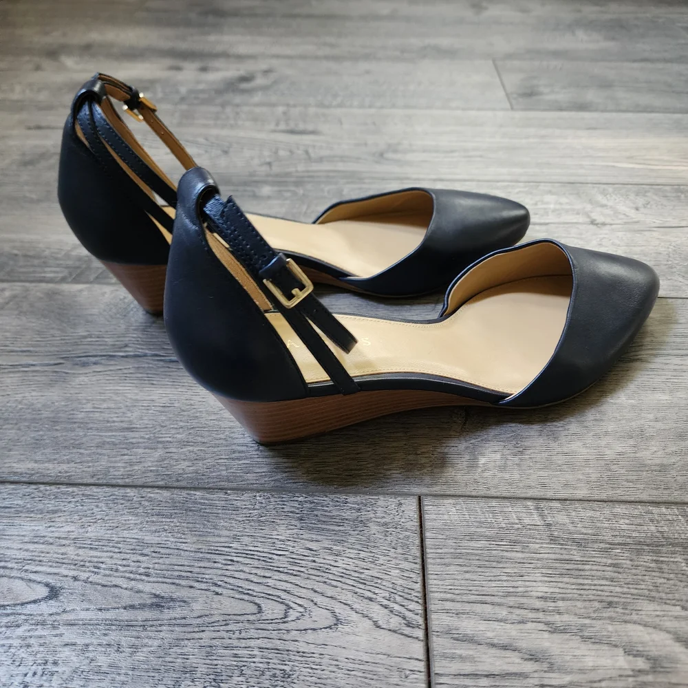 Talbots Women's Laney D'Orsay Navy Soft Nappa Wedge Almond Toe, Size 11M - Picture 6 of 11